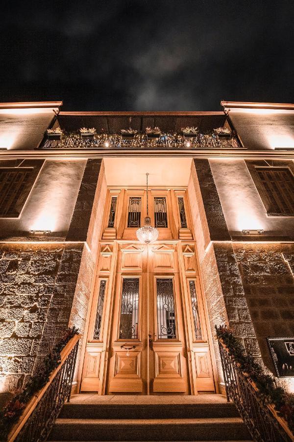 Vila Ekrem Корча Екстериор снимка